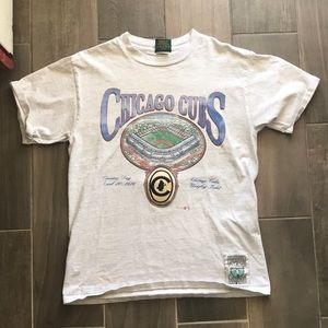 Vintage Chicago Cubs T-shirt